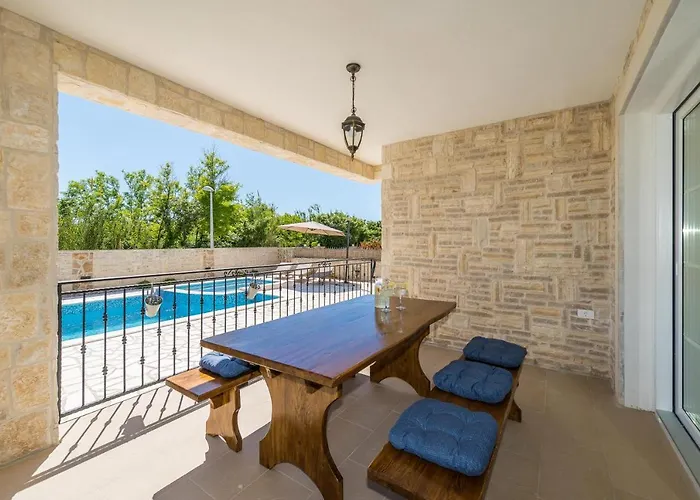 New Stone With Pool Near The Sandy By Traveler Tourist Agency Krk Id 2372 Bedroom 1 Privlaka (Zadar)