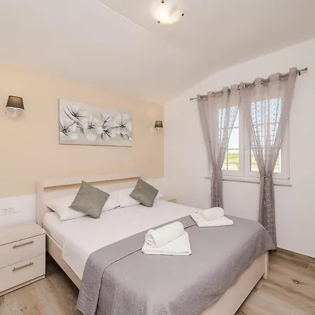 Villa New Stone With Pool Near The Sandy By Traveler Tourist Agency Krk Id 2372 Bedroom 1 Privlaka (Zadar)
