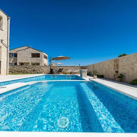 New Stone With Pool Near The Sandy By Traveler Tourist Agency Krk Id 2372 Bedroom 1 Villa *